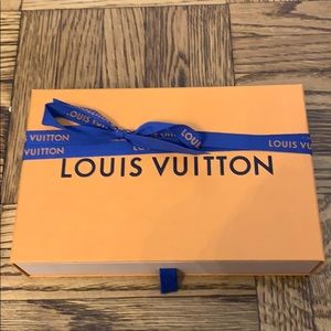 Authentic LV large wallet box